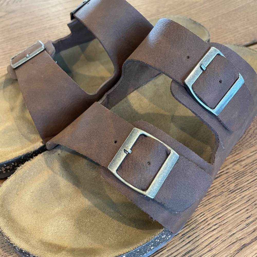 George Hip Strap Sandals - Picture 3 of 5